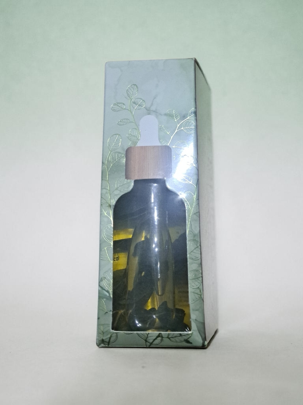 Predire Eucalyptus Biotanical Essential Oil